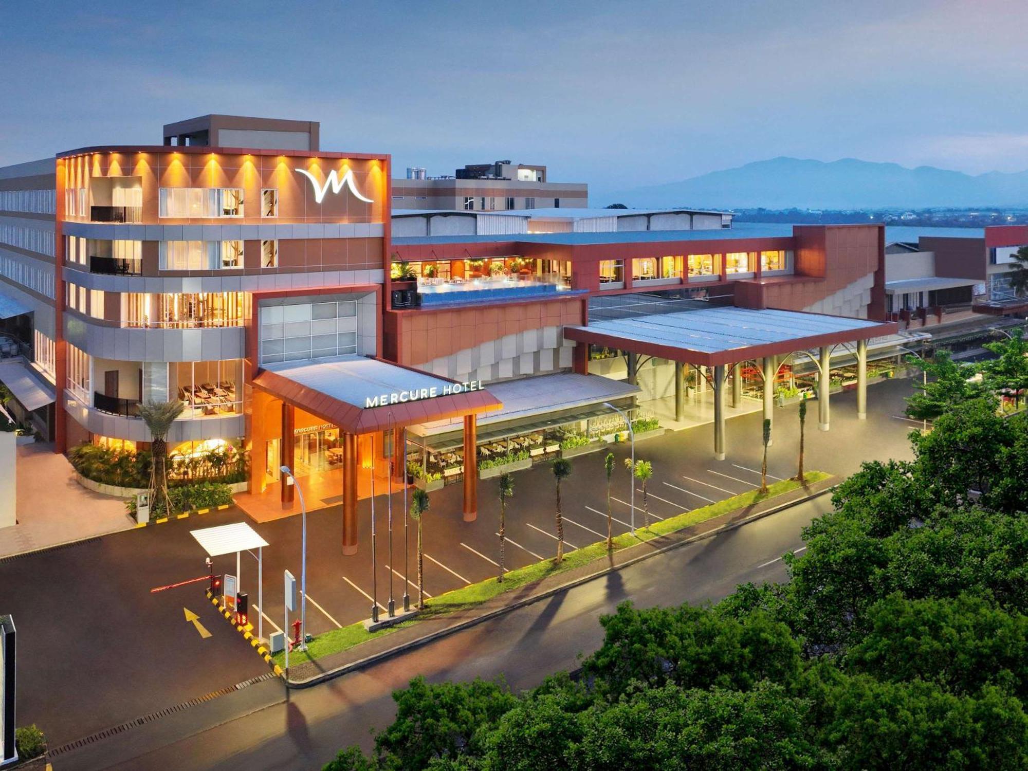 Mercure Garut City Center Zewnętrze zdjęcie